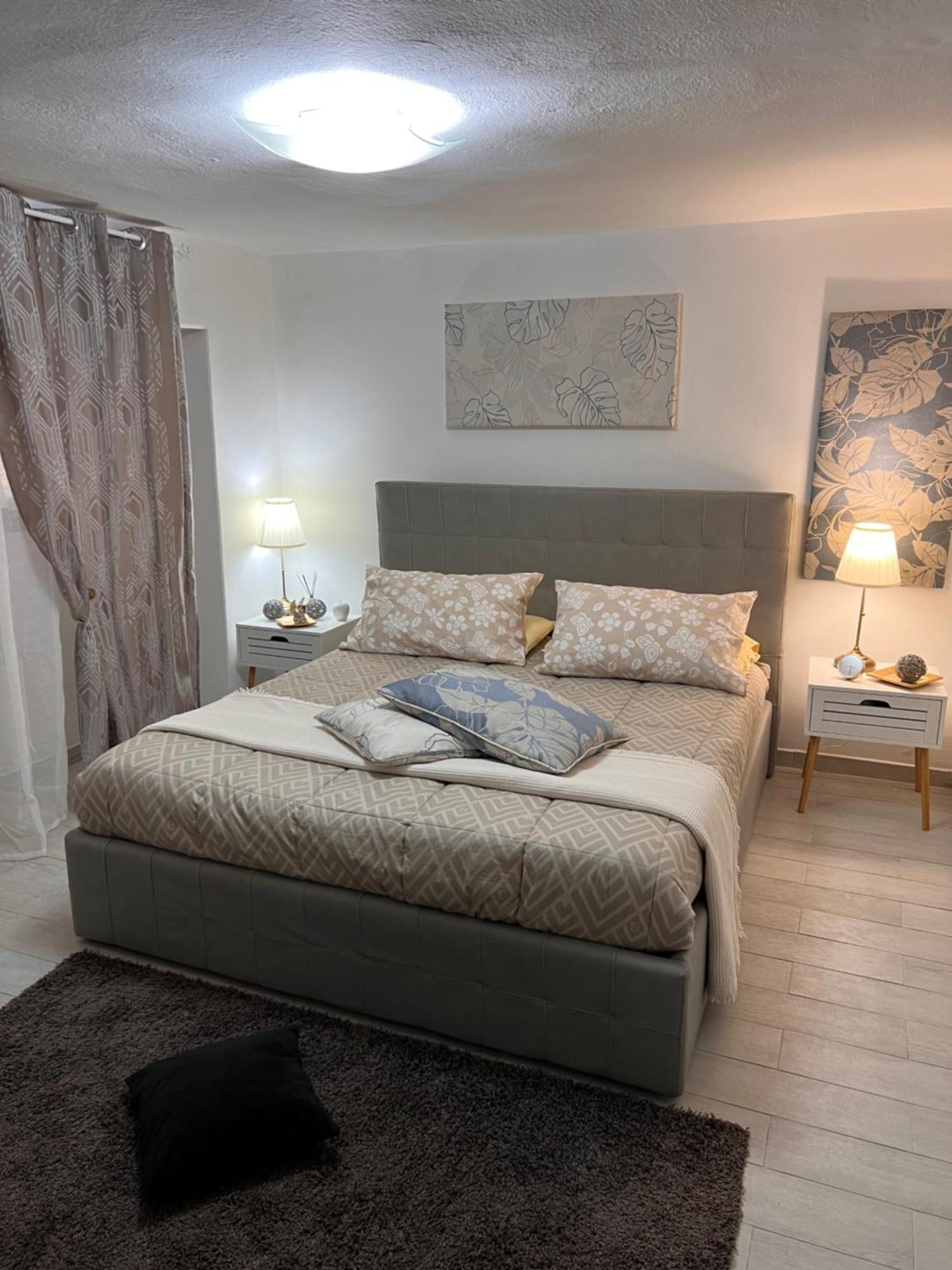 Casa Vacanze Manzoni 29 Cagliari Exterior foto