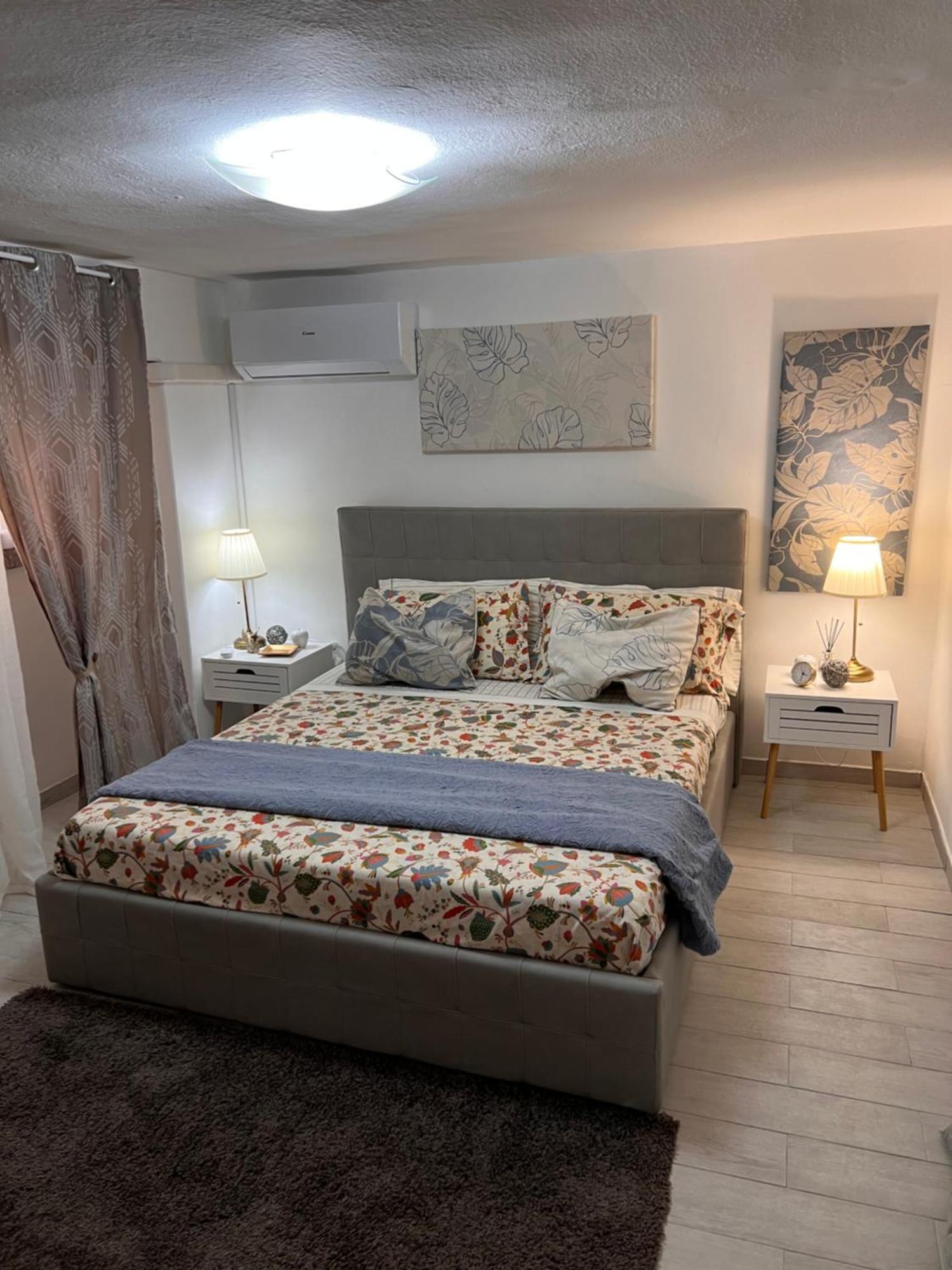Casa Vacanze Manzoni 29 Cagliari Exterior foto